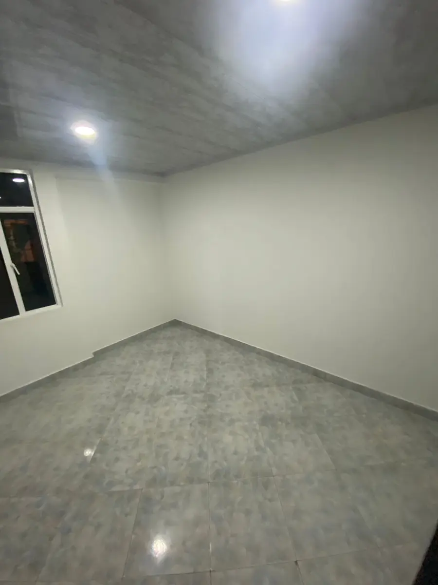 Habitaciones: Ventana amplia